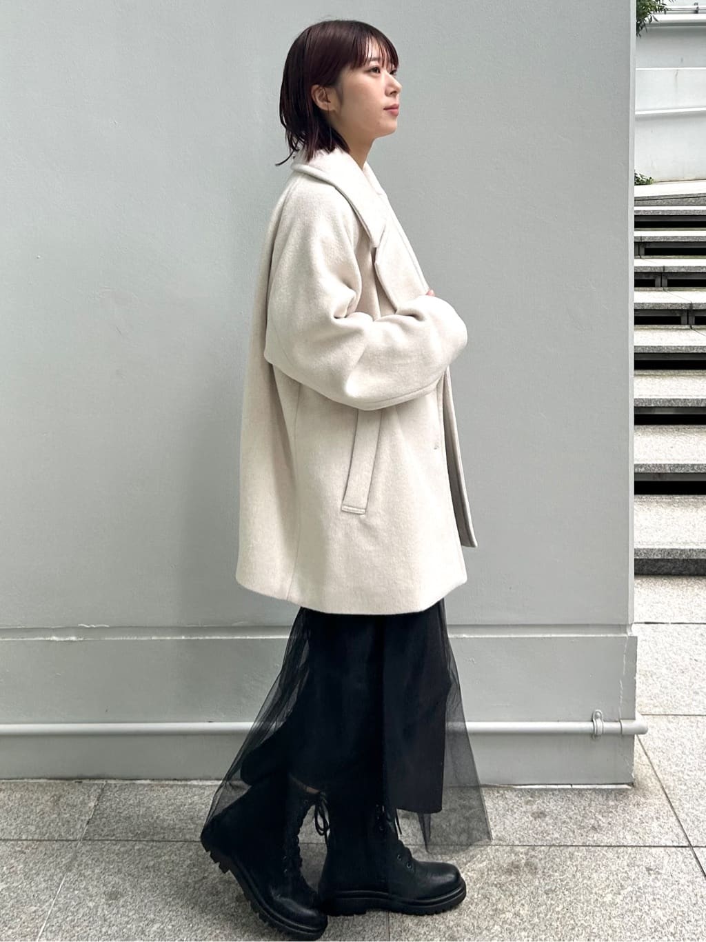 RINAさんの「OPAQUE.CLIP｜カシミヤブレンドウールミドルピーコート」を使ったコーディネート