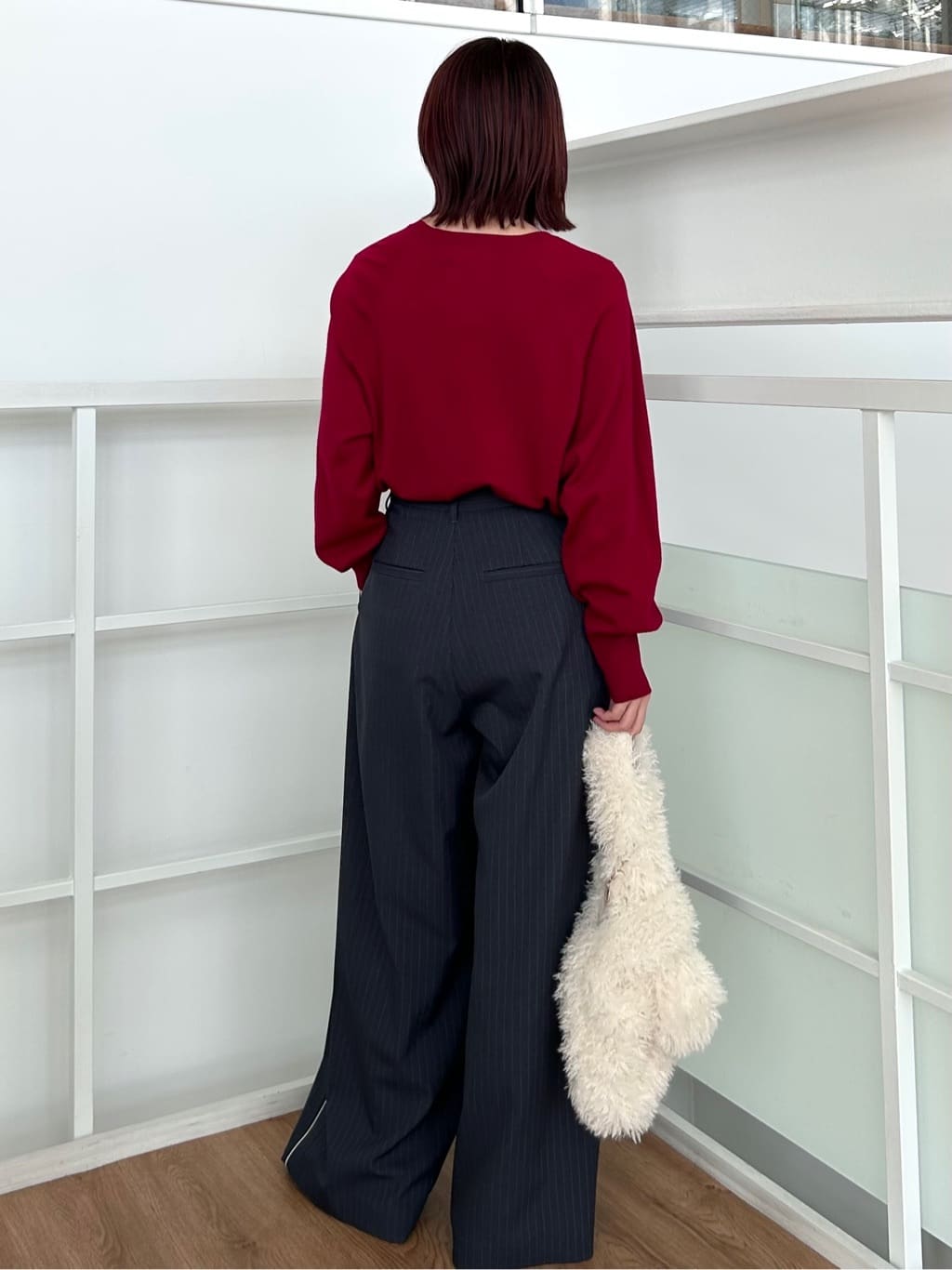 RINAさんの「OPAQUE.CLIP｜【es】ピンストライプ 変形ワイドパンツ【洗濯機OK】」を使ったコーディネート