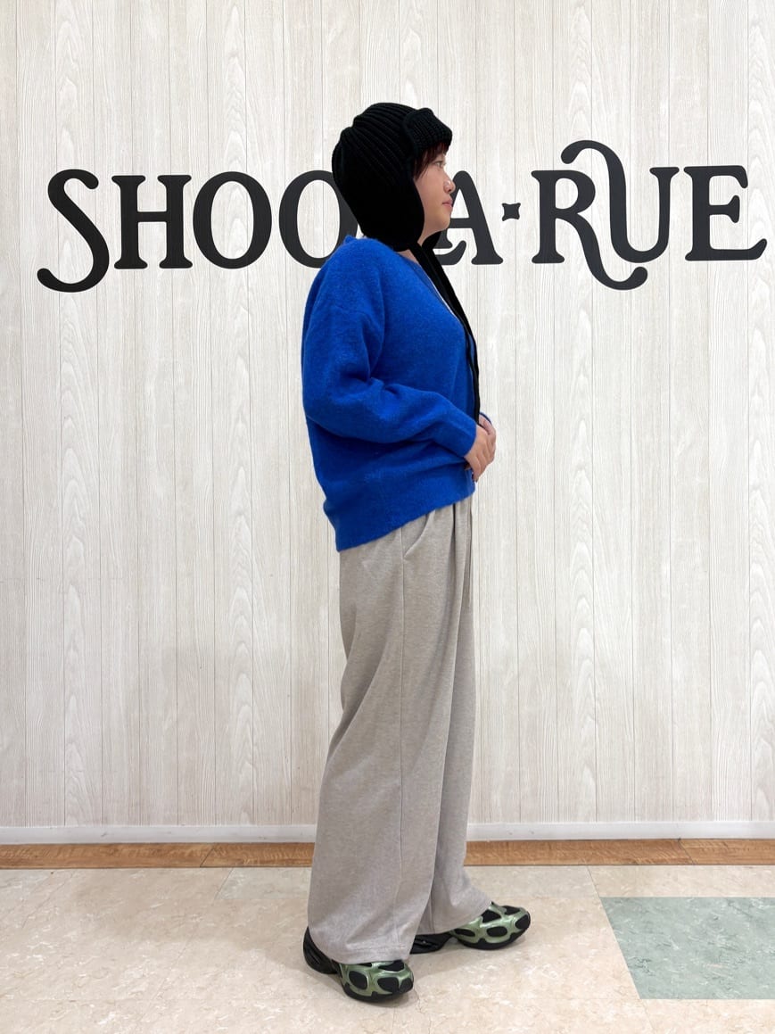 ねぎまさんの「SHOO･LA･RUE｜【あったか/S-LL】ゆるっとリラクシーに イージーワイドパンツ」を使ったコーディネート