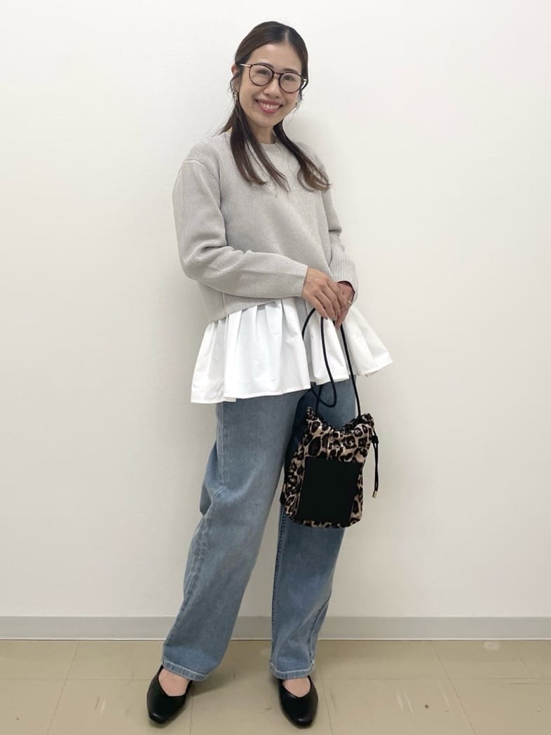 Akiさんの「OPAQUE.CLIP｜《ツインセット》ショートラメニット&times;フレアタンクトップ【洗濯機OK】」を使ったコーディネート