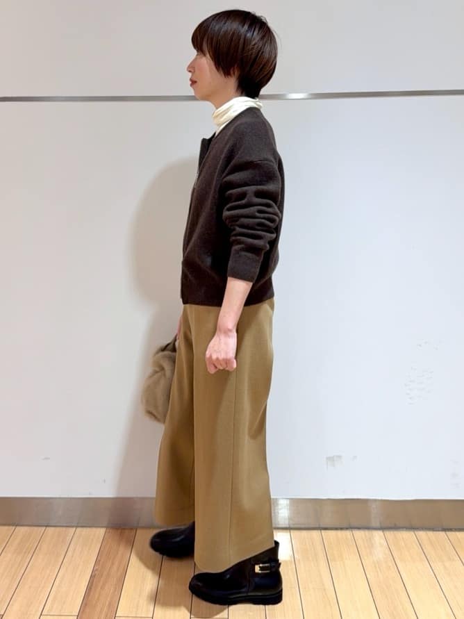 あやさんの「UNTITLED｜【吸湿発熱/洗える】ハイネックインナー」を使ったコーディネート