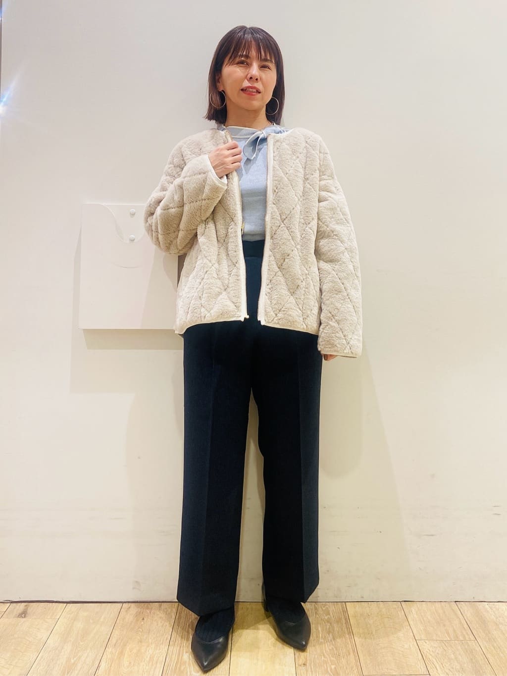 YUKOさんの「index｜サイドリボンバイカラーニット【洗濯機OK】」を使ったコーディネート