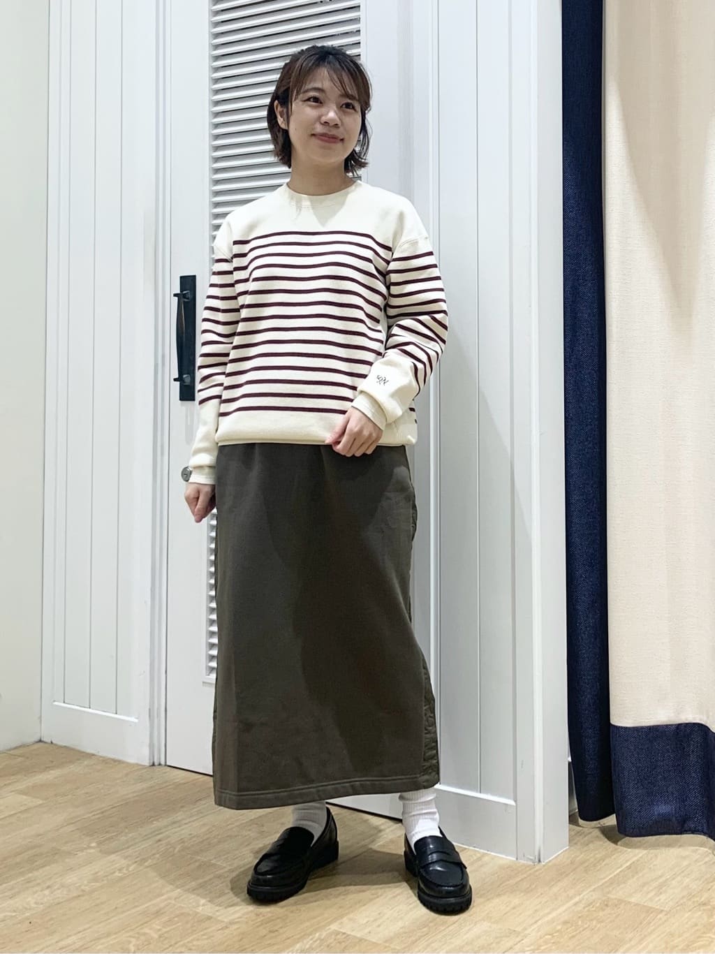 IMARIさんの「Dessin｜【ユニセックス／洗える】コットンカシミヤブレンドセーター」を使ったコーディネート