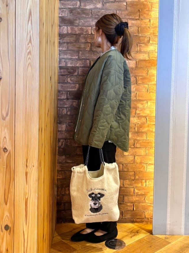 mieさんの「SHOO･LA･RUE｜ラクチン フラットパンプス」を使ったコーディネート