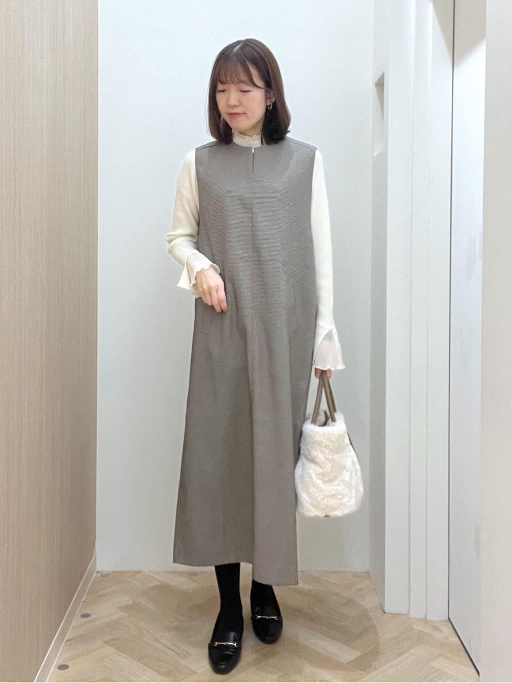  おまつさんの「grove｜【ウール混】軽やかに羽織れるショートコート」を使ったコーディネート