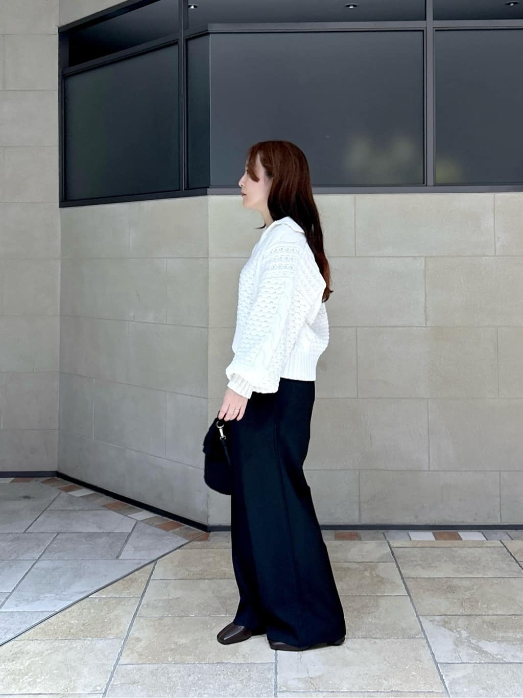 よねさんの「INDIVI｜スキッパーフォルムニット」を使ったコーディネート
