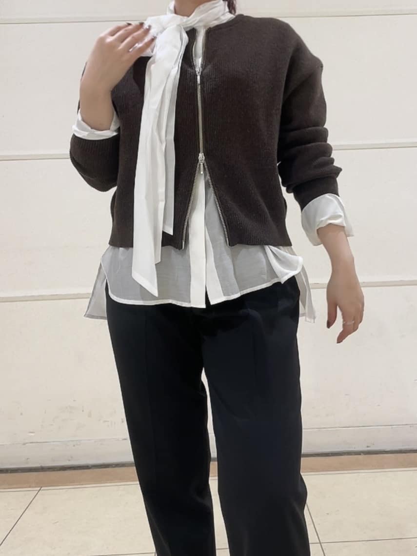 watanabeさんの「UNTITLED｜【ゆったりサイズ／着丈短め】ジップニットカーディガン」を使ったコーディネート