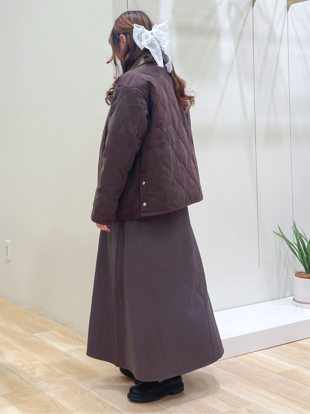 みことさんの「grove｜【2WAY・リバーシブル】大人が着たい上品コーデュロイジャケット」を使ったコーディネート