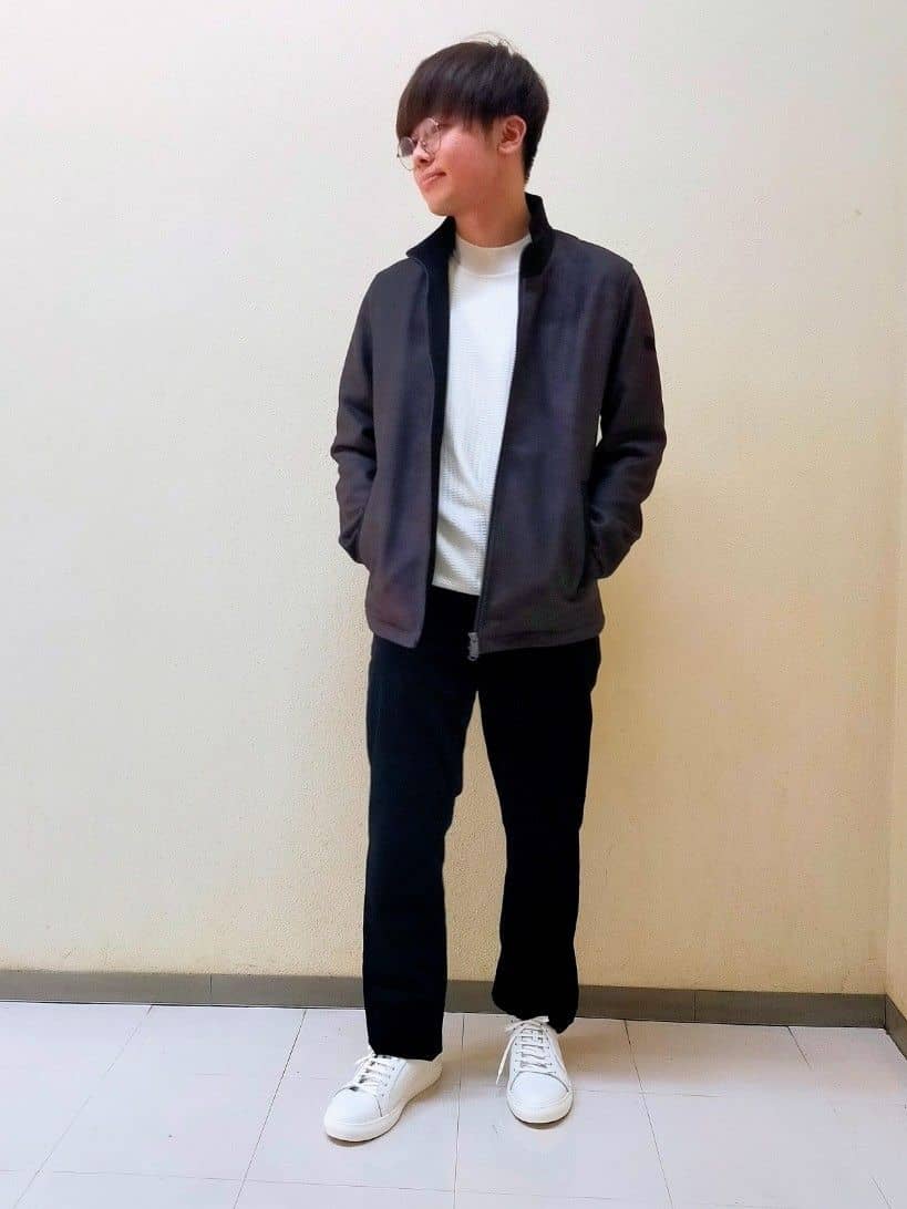 nerさんの「TAKEO KIKUCHI｜【JUST ONE LAYER】ダウンファブリック ジップアップ フード ブルゾン」を使ったコーディネート