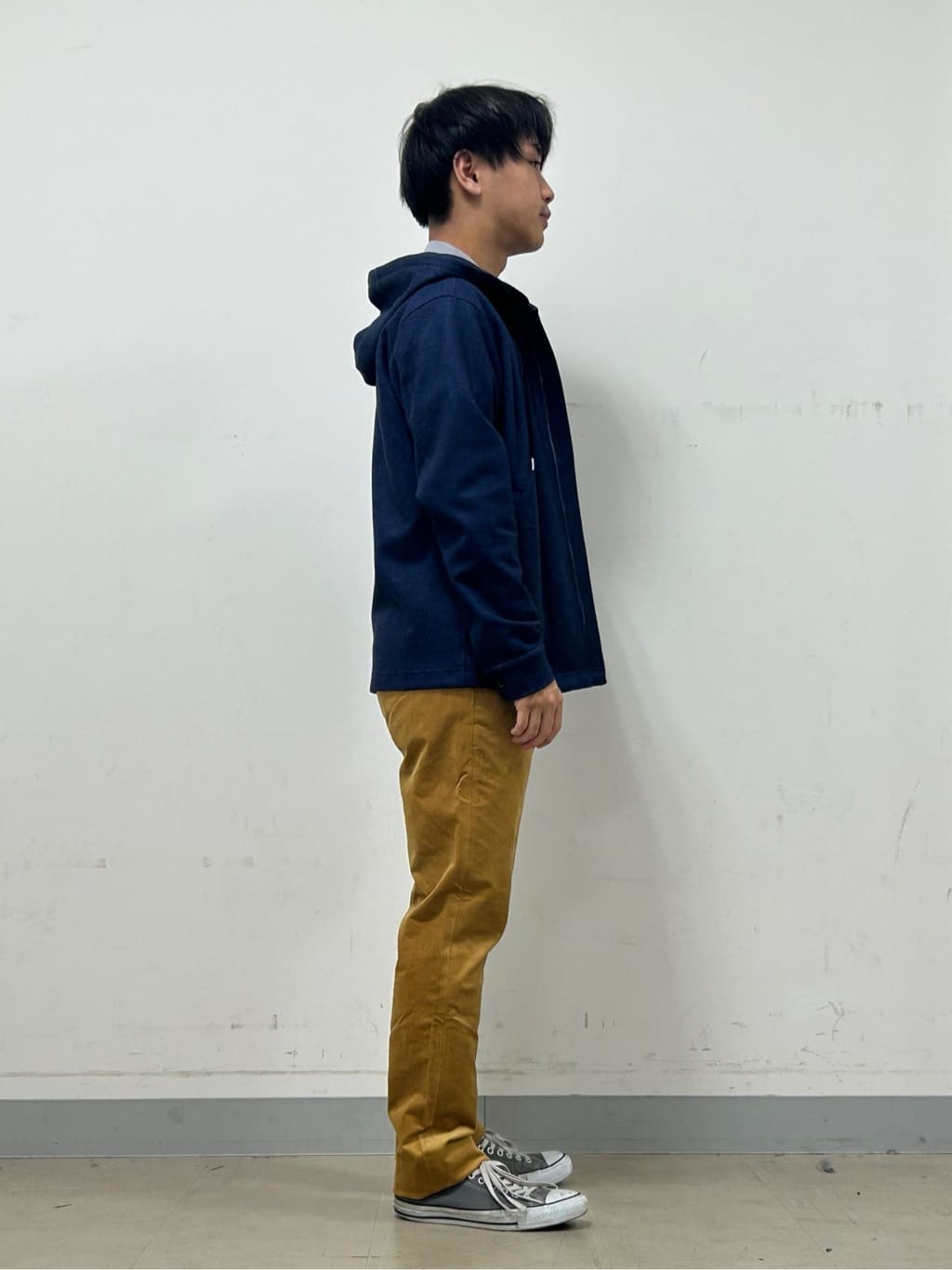 Hiroさんの「TAKEO KIKUCHI｜【JUST ONE LAYER】ダウンファブリックZIPパーカー」を使ったコーディネート