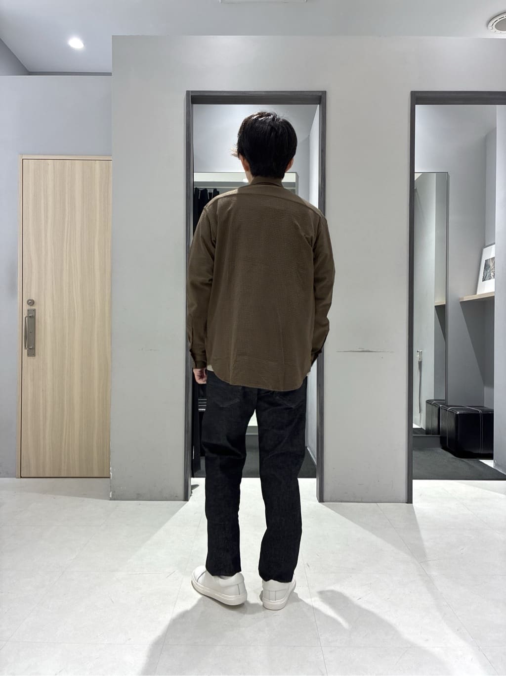 わいずみさんの「TAKEO KIKUCHI｜ストレッチ テーラードＴシャツ」を使ったコーディネート