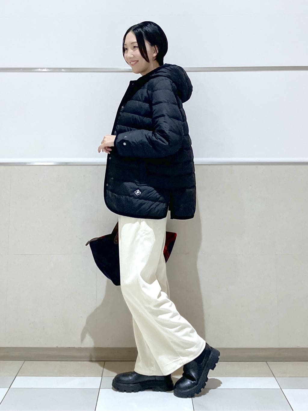 eriko さんの「Dessin｜【撥水・2WAY】ミュラーダウンコートミドル丈」を使ったコーディネート