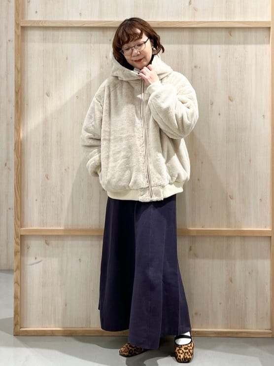 nakoさんの「THE SHOP TK｜【2WAY/洗える】リバーシブル フェイクファーブルゾン」を使ったコーディネート