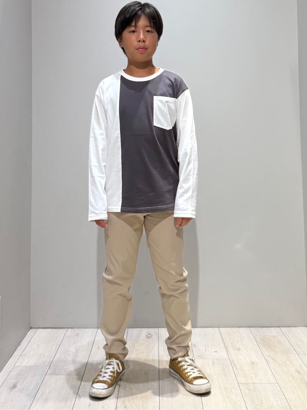 kuboさんの「THE SHOP TK｜【110-160/洗濯機OK】切り替え長袖Tシャツ」を使ったコーディネート