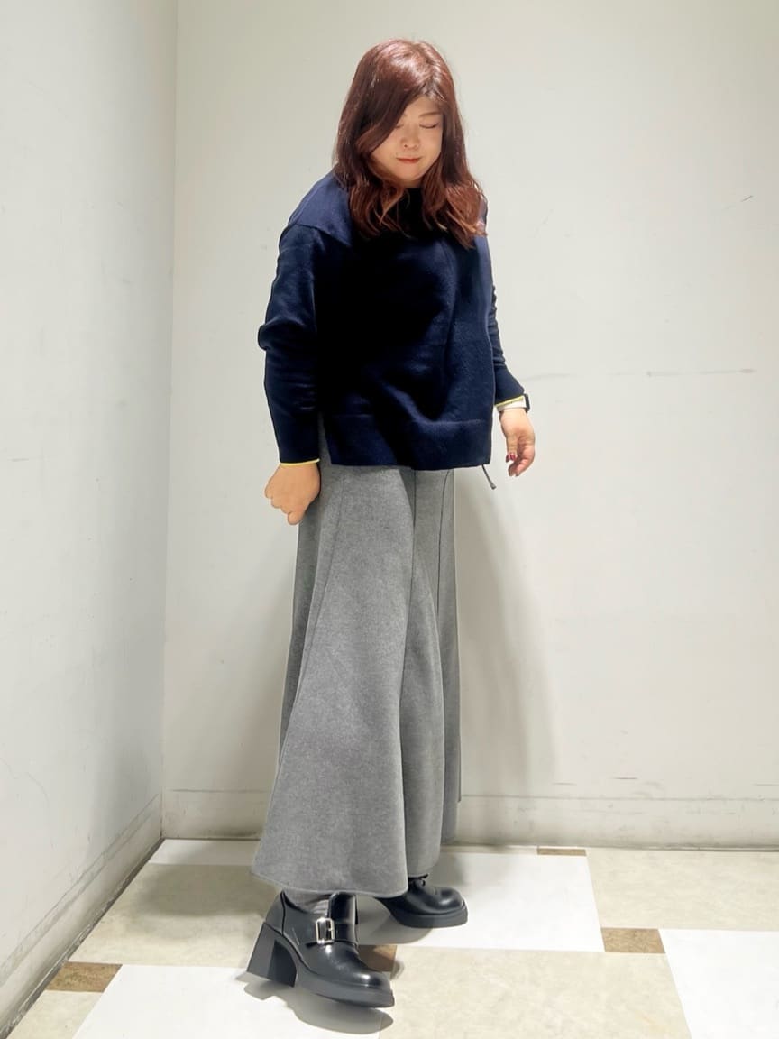 yumiさんの「ESPERANZA｜スクエアトゥベルトアンクルローファー」を使ったコーディネート