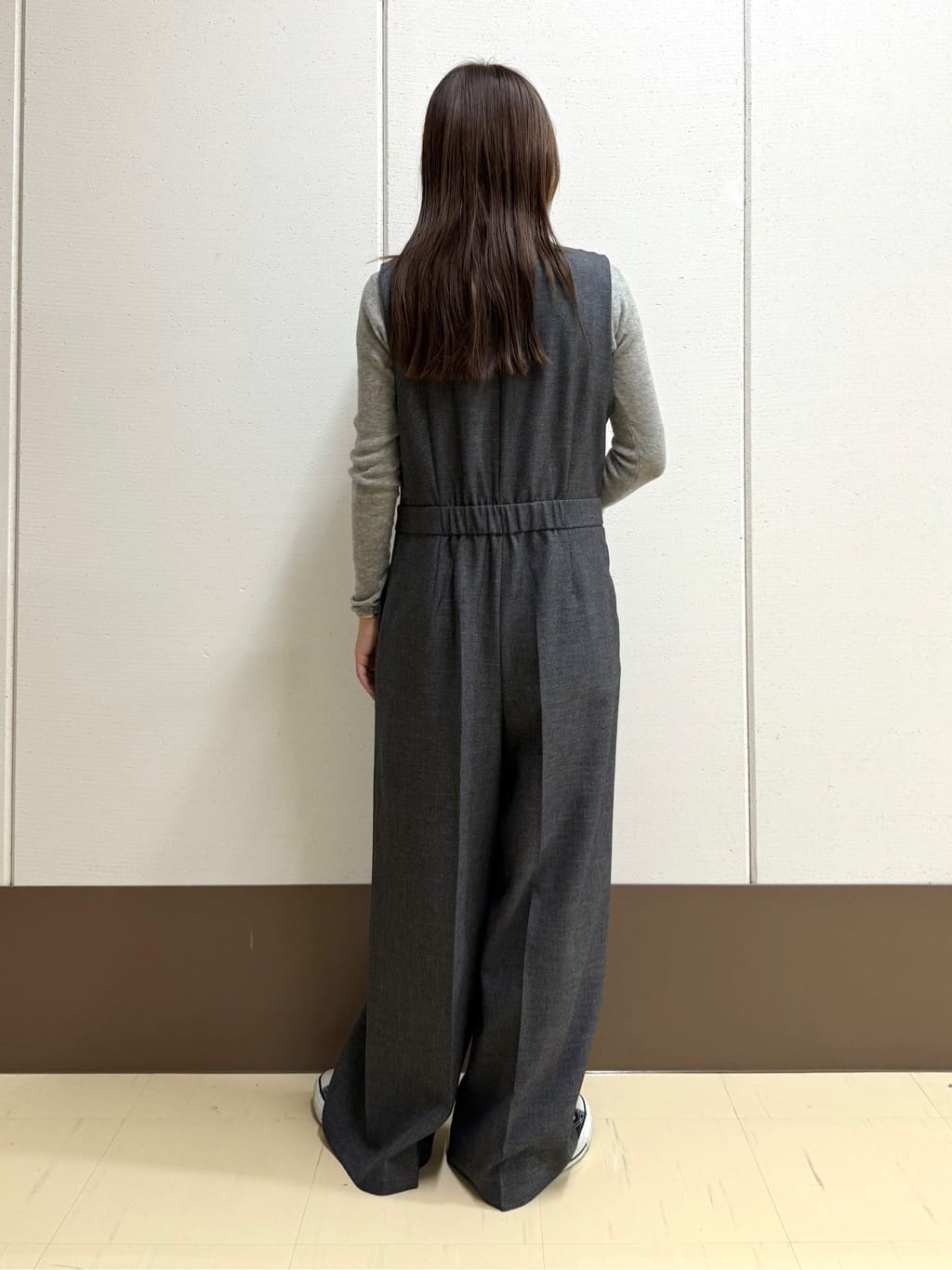 mamiさんの「INDIVI｜【洗える／薄手／ラメ】シアーラメニット」を使ったコーディネート