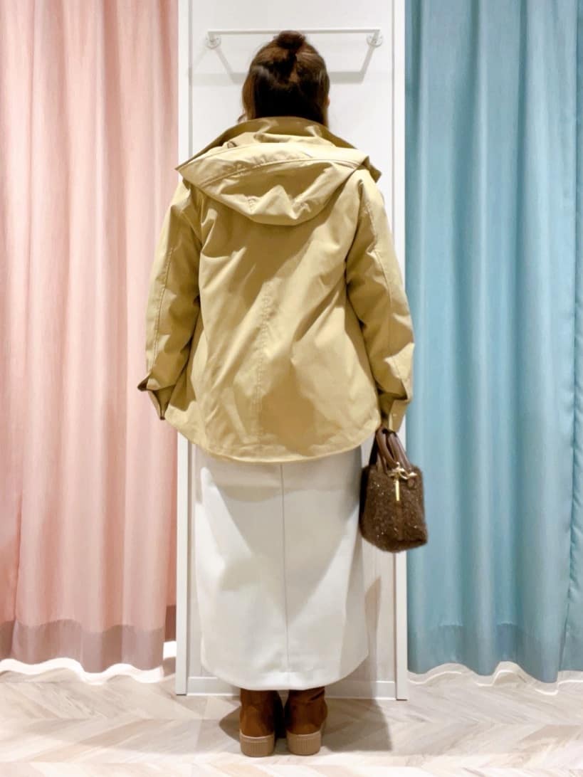 kitaさんの「SHOO･LA･RUE｜【S-LL/あったか】すらりときれい見え ベイカー風ナロースカート」を使ったコーディネート