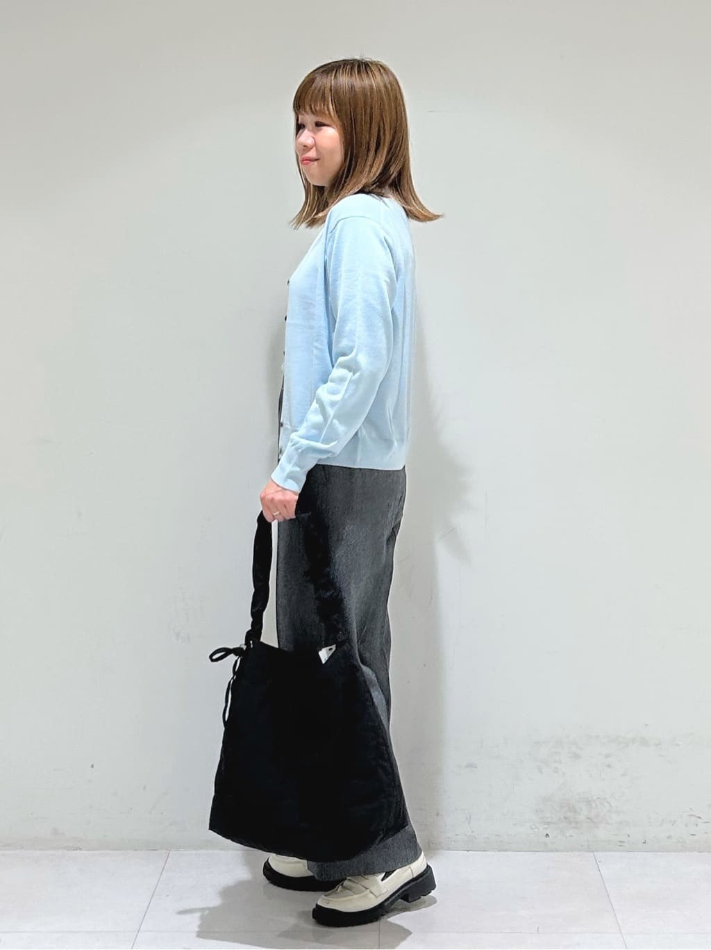 tsuyuさんの「INDIVI｜【洗える／毛玉になりにくい】エクストラファインウール リブタートルニット」を使ったコーディネート
