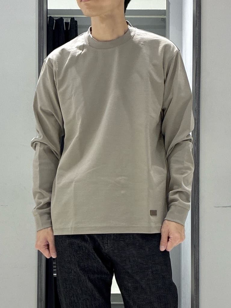 わいずみさんの「TAKEO KIKUCHI｜ストレッチ テーラードＴシャツ」を使ったコーディネート