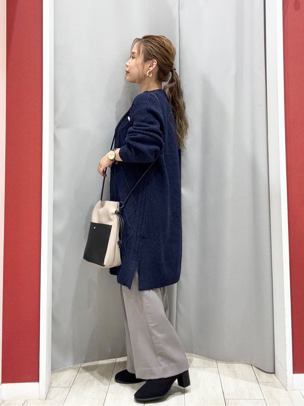 shioさんの「SHOO･LA･RUE｜【着丈選べる】ケーブル柄ニットワンピース」を使ったコーディネート