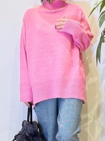 misakiさんの「SHOO･LA･RUE｜【S-LL】ゆるシルエットな メランジタートルニット」を使ったコーディネート