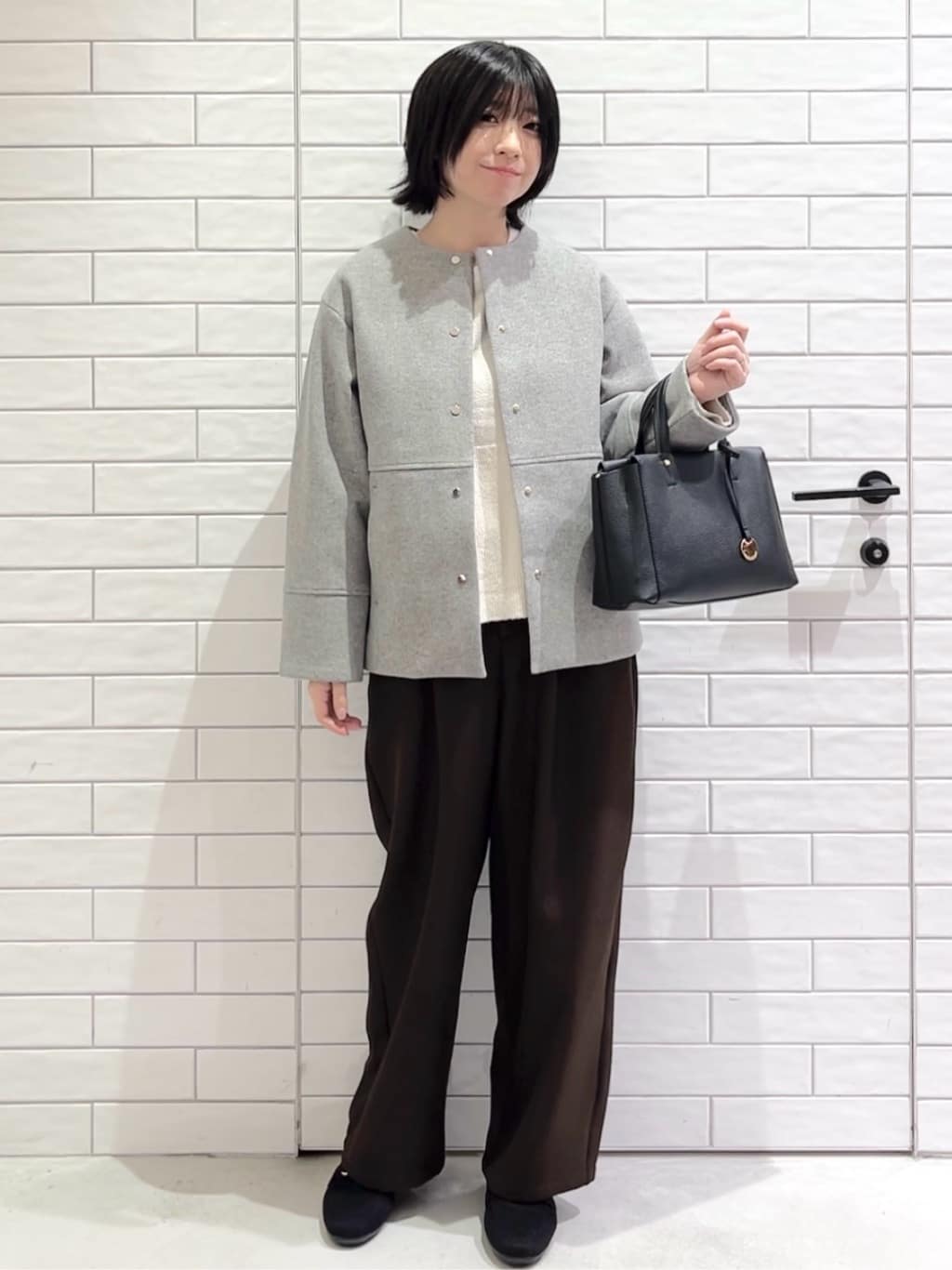 しおりさんの「OPAQUE.CLIP｜ウールライクメルトンノーカラーコート【洗濯機洗い可】」を使ったコーディネート