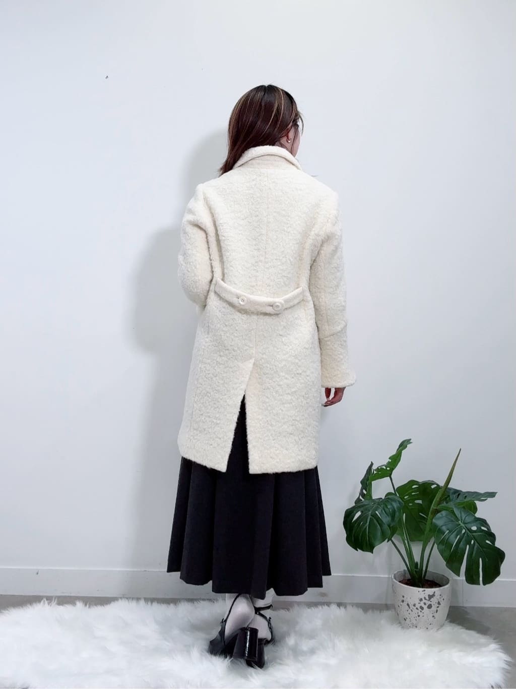 Suma Una本部スタッフさんの「SunaUna｜【COLLECTION LINE】ブークレーコート」を使ったコーディネート