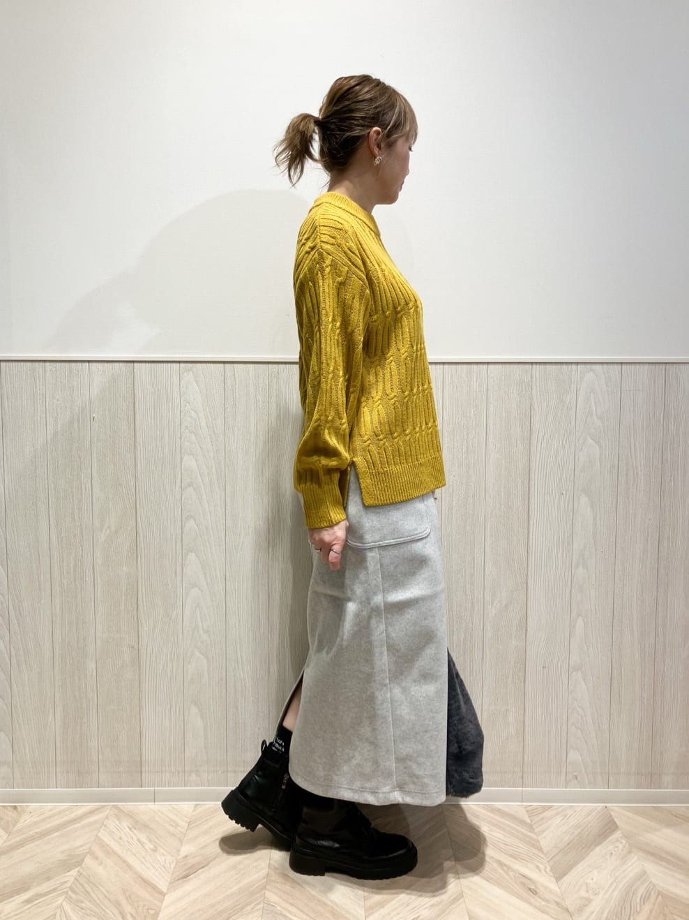 shokoさんの「SHOO･LA･RUE｜【S-LL】あったかすっきり 圧縮ニットナロースカート」を使ったコーディネート