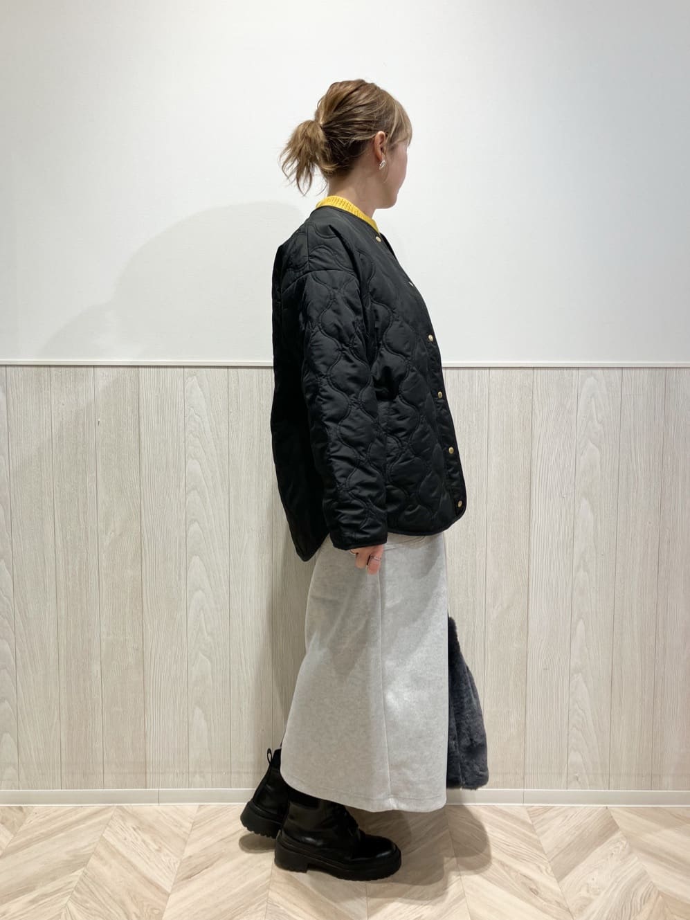 shokoさんの「SHOO･LA･RUE｜【S-LL】あったかすっきり 圧縮ニットナロースカート」を使ったコーディネート