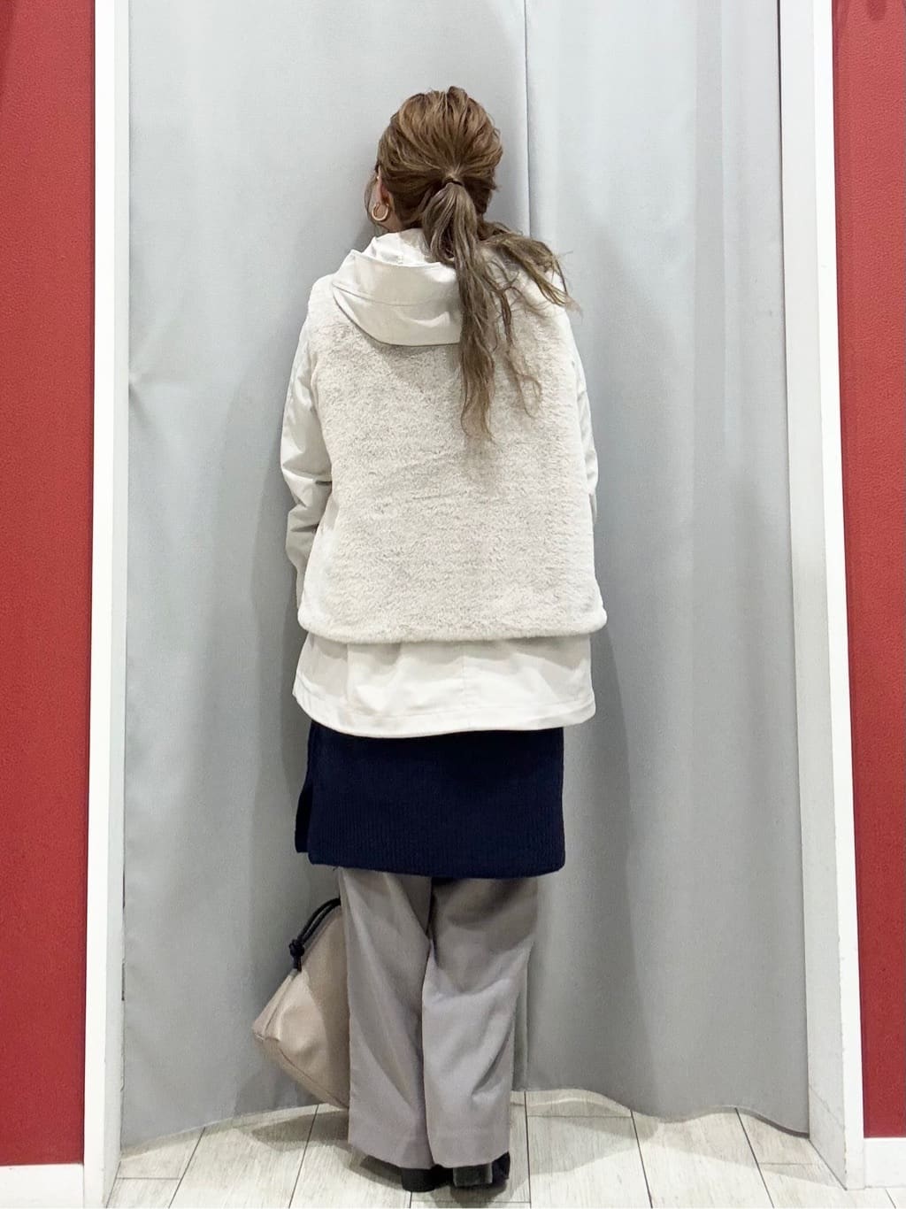 shioさんの「SHOO･LA･RUE｜【着丈選べる】ケーブル柄ニットワンピース」を使ったコーディネート