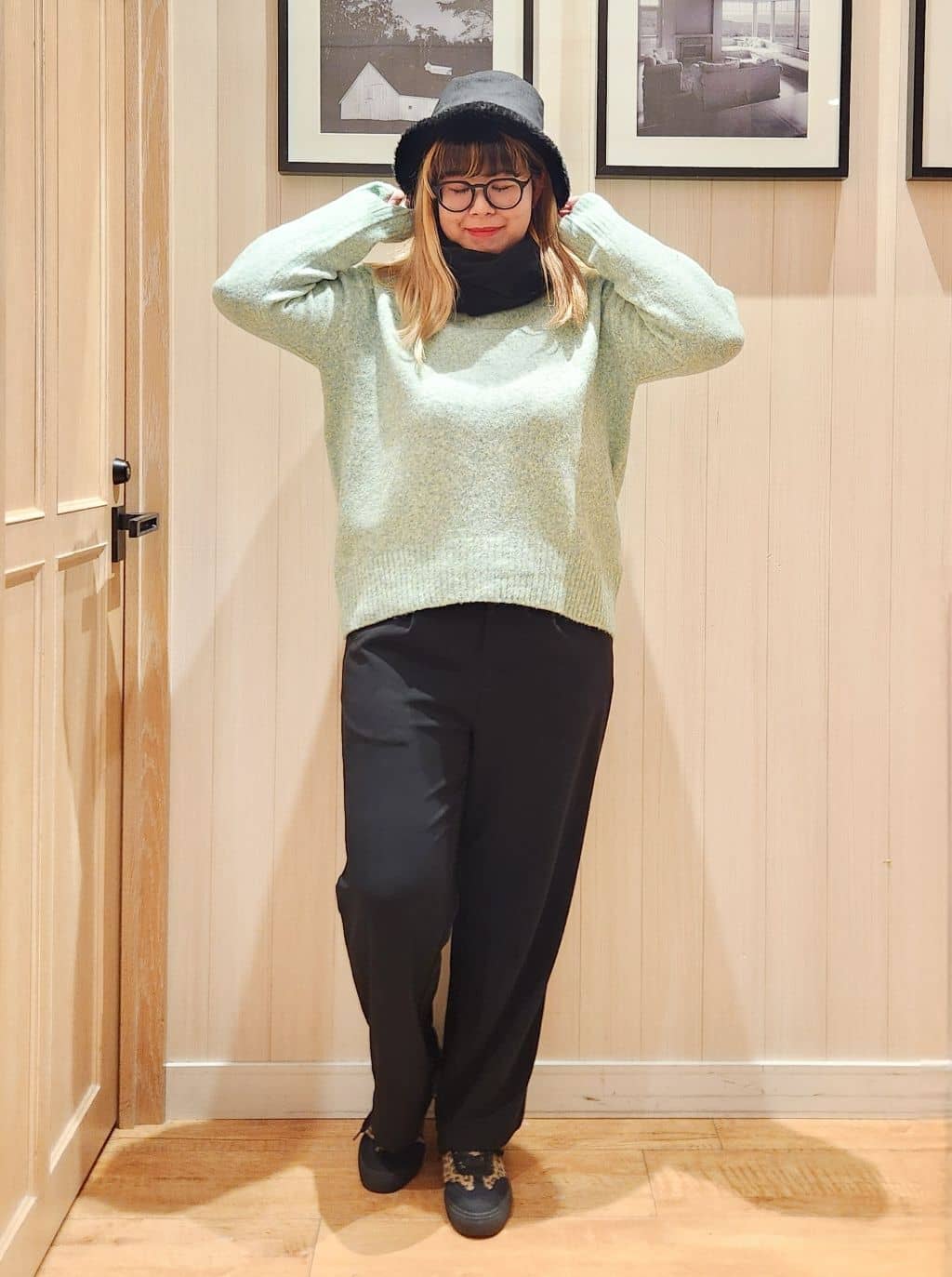 れーやんさんの「SHOO･LA･RUE｜【S-LL/ストレッチ】脚のラインを拾いにくい スマートワイドパンツ」を使ったコーディネート