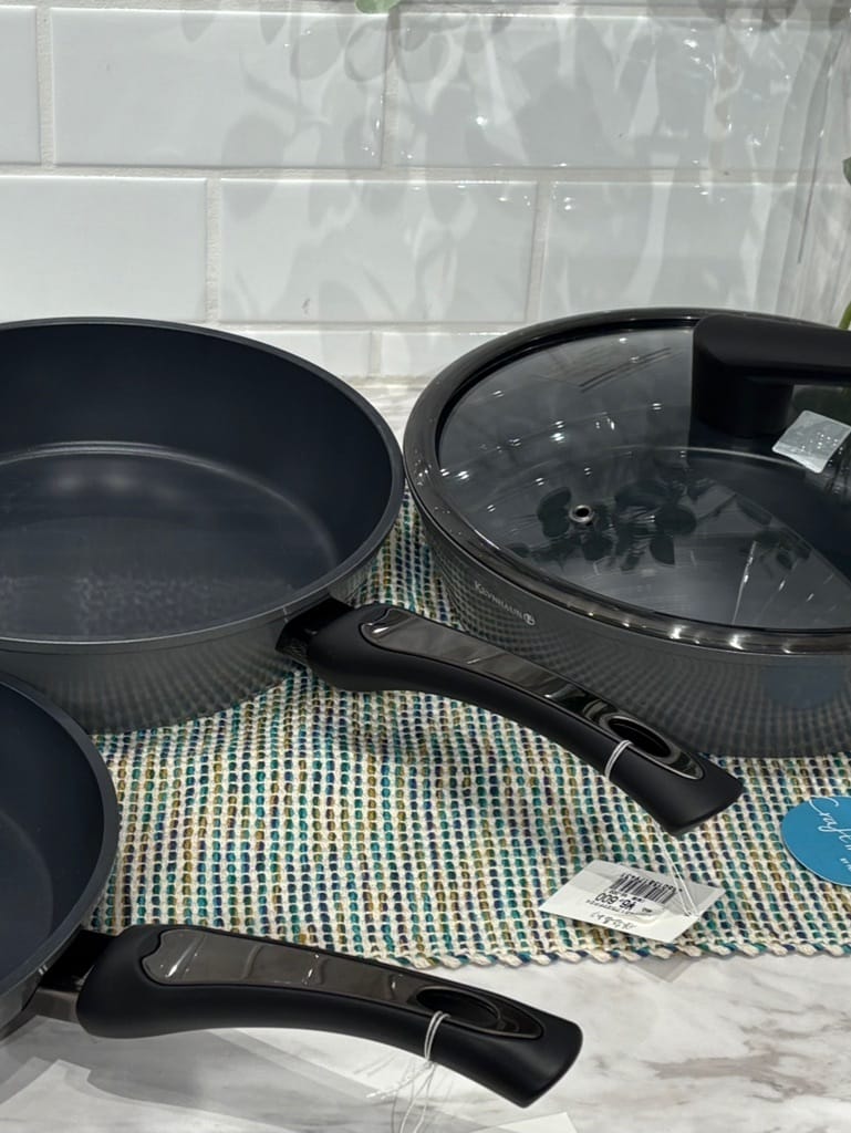 YUKOさんの「212 KITCHEN STORE｜プラズマプロ フライパン20cm ＜KEVNHAUN ケヴンハウン＞」を使ったコーディネート