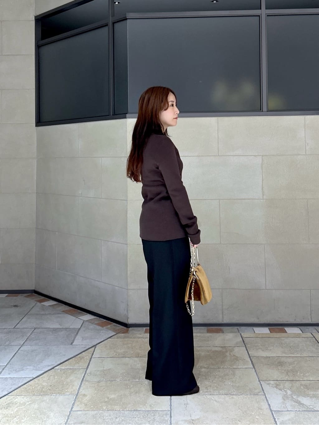 よねさんの「INDIVI｜Comfy SET UP｜イージーストレートワイドパンツ【セットアップ対応／通勤/カセット服】」を使ったコーディネート