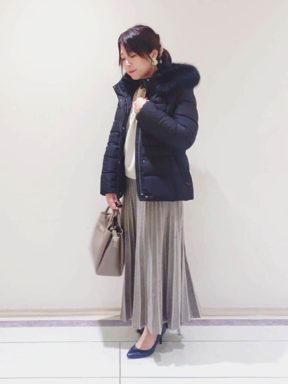 TOMOMIさんの「INDIVI｜スクエアトップロングネックレス」を使ったコーディネート
