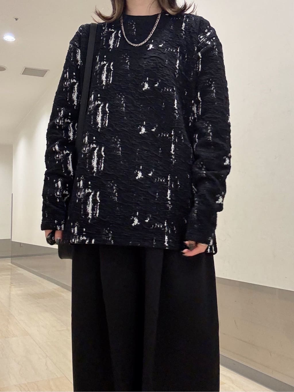 Renaさんの「tk.TAKEO KIKUCHI｜アブストラクトふくれジャカードプルオーバー」を使ったコーディネート