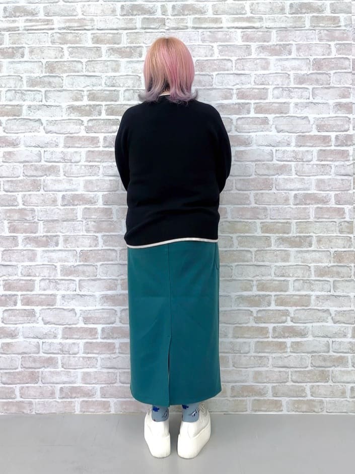 🦄ちゃんふくさんの「SHOO･LA･RUE｜【洗濯機可/毛玉レス】大人世代も取り入れやすい スウェットライク アソートニット」を使ったコーディネート