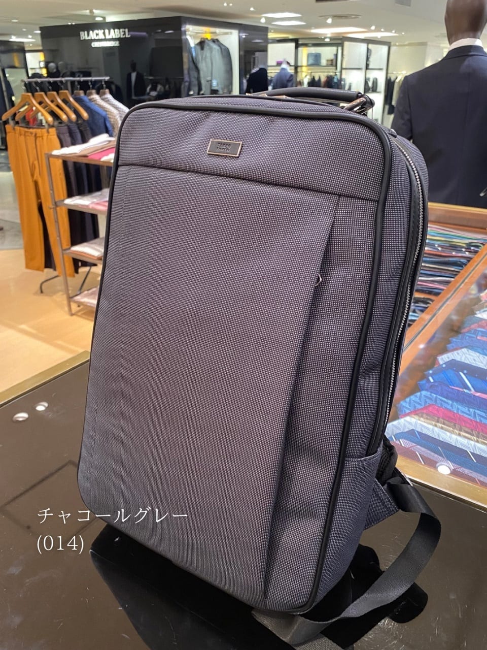 小南大和さんの「TAKEO KIKUCHI｜」を使ったコーディネート