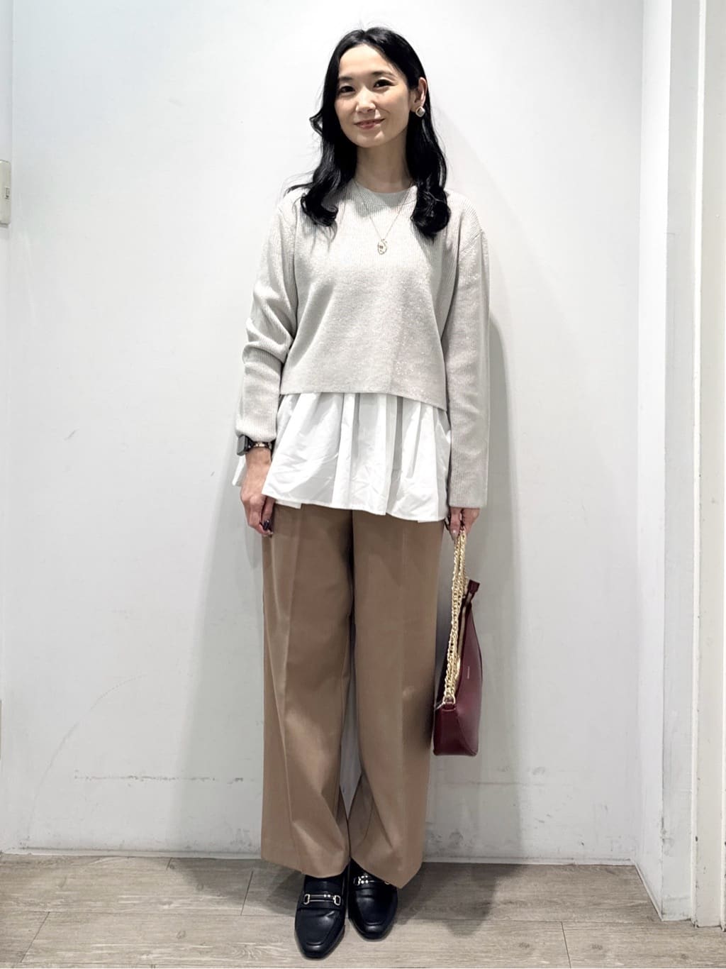 yuicciさんの「OPAQUE.CLIP｜《ツインセット》ショートラメニット&times;フレアタンクトップ【洗濯機OK】」を使ったコーディネート