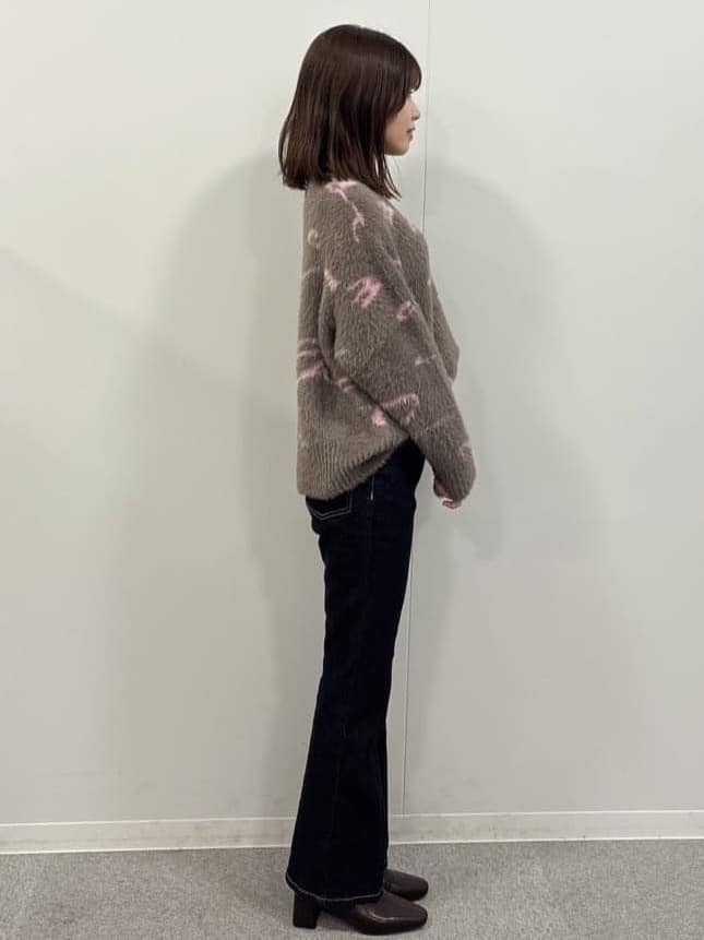 るかちさんの「OPAQUE.CLIP｜アート柄シャギーニット【洗濯機OK】」を使ったコーディネート