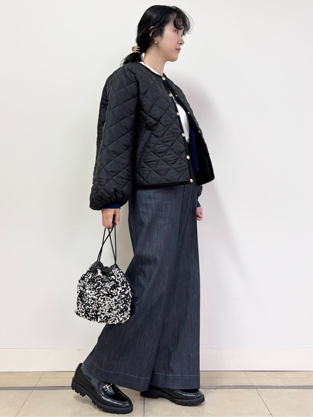 YOKOTAさんの「DRESSTERIOR｜◆ERICKA NICOLAS BEGAY（エリッカ ニコラス ビゲイ）【別注】ゴールドチョーカー」を使ったコーディネート