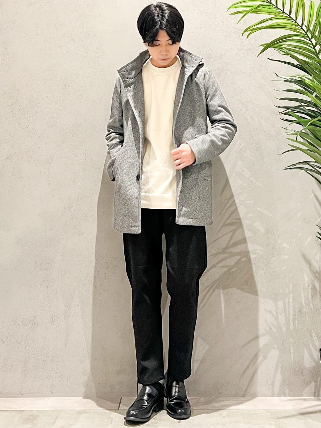 SHI-MAさんの「THE SHOP TK｜【触れるたびに心地良い】ライトモールニット　洗濯機OK/ユニセックスでおすすめ！」を使ったコーディネート