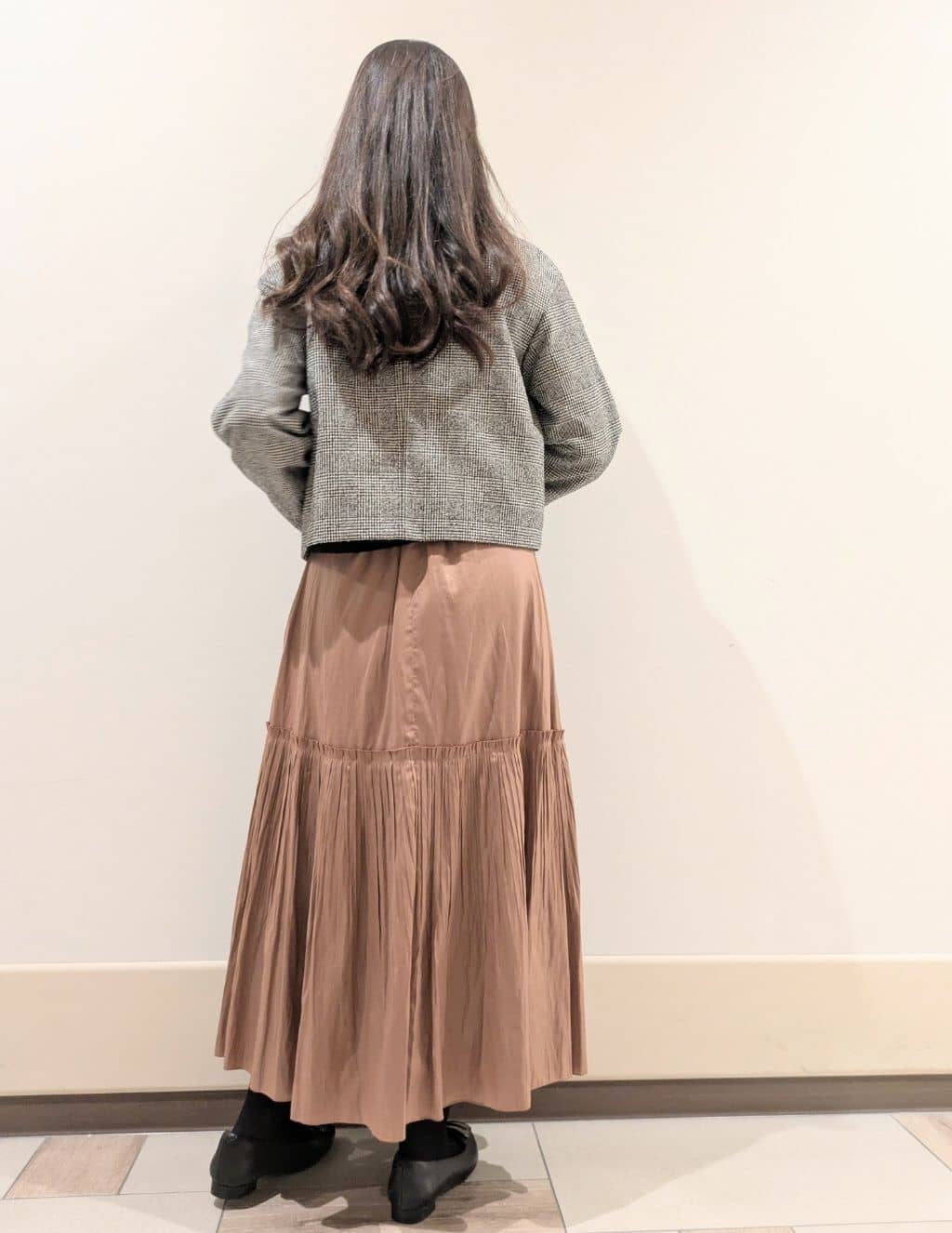 imamiさんの「Reflect｜【秋映え／重ね着風スタイルに◎】フリルプリーツスリーブニット」を使ったコーディネート