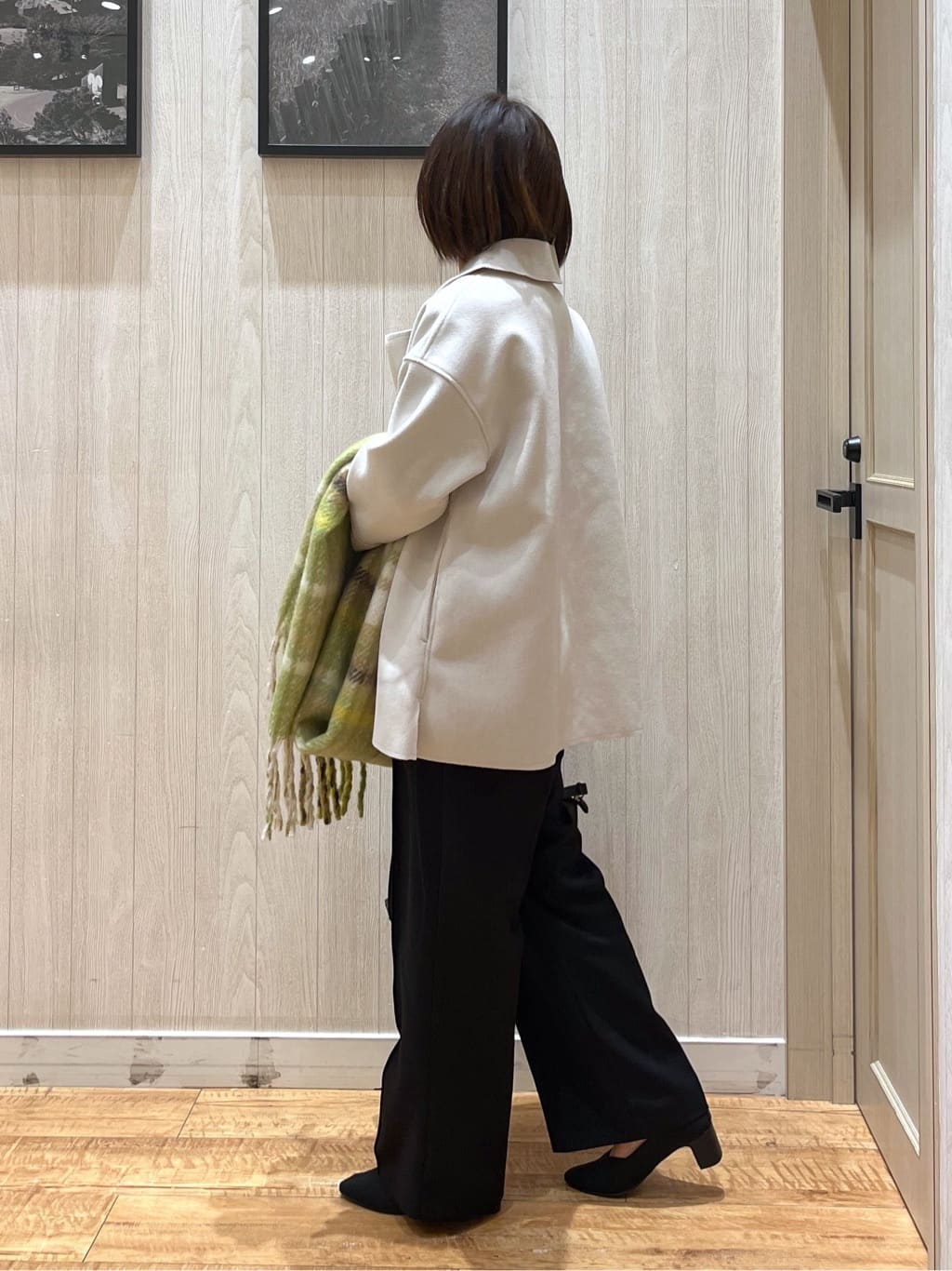 shirayuuuさんの「SHOO･LA･RUE｜【S-LL】気になる腰回りをカバー レイヤード風ドッキングトップス」を使ったコーディネート