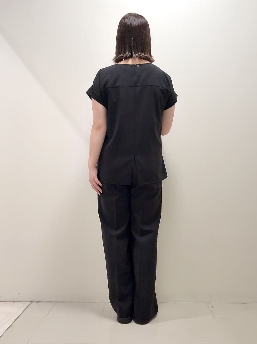 YUIさんの「UNTITLED｜【アンサンブル可/洗える/ボタンなし】シルクウールカシミヤ 着流しカーディガン」を使ったコーディネート