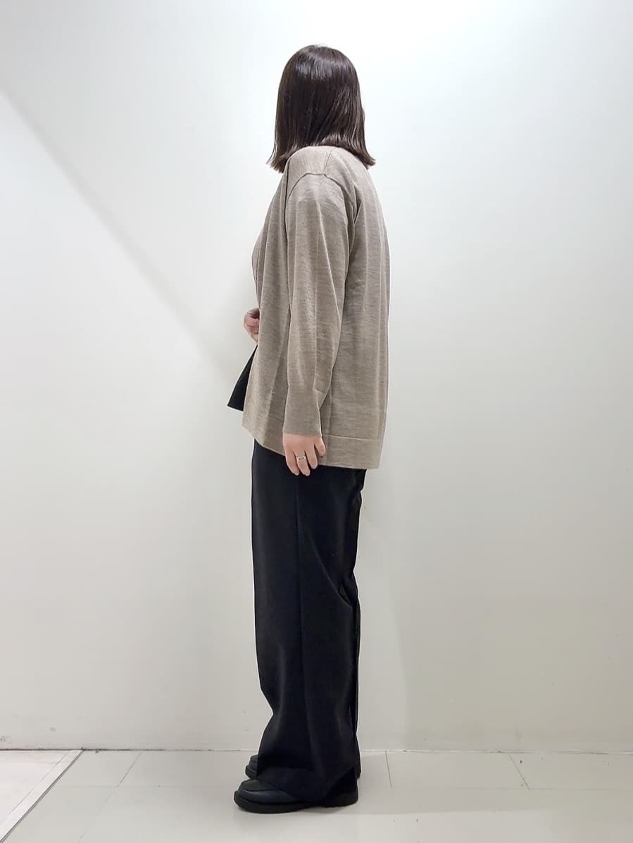 YUIさんの「UNTITLED｜【アンサンブル可/洗える/ボタンなし】シルクウールカシミヤ 着流しカーディガン」を使ったコーディネート