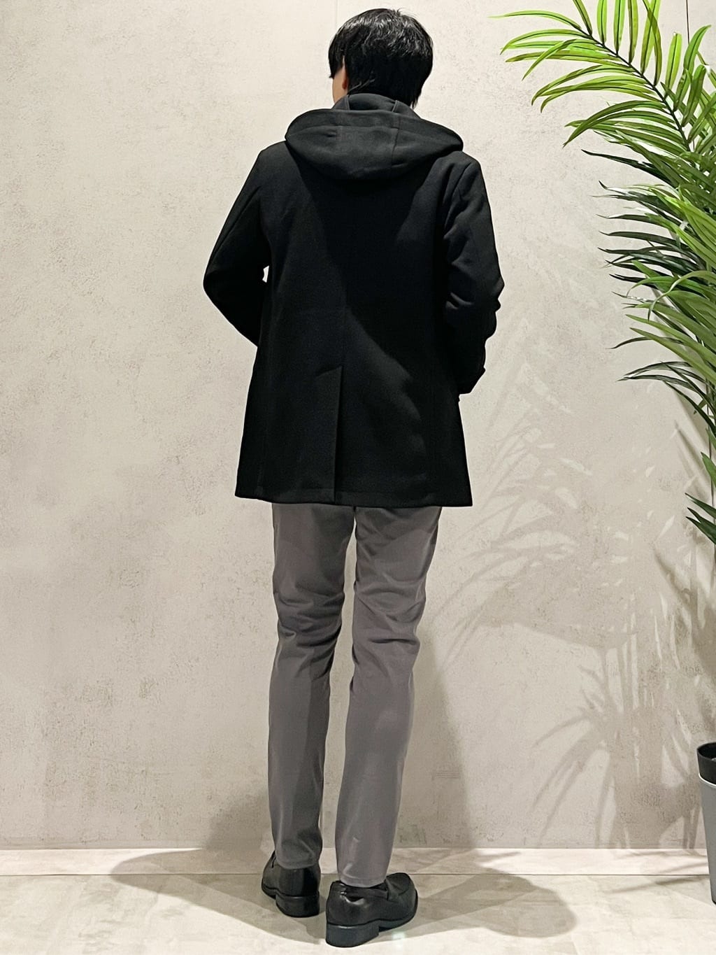 SHI-MAさんの「THE SHOP TK｜【触れるたびに心地良い】ライトモールニット　洗濯機OK/ユニセックスでおすすめ！」を使ったコーディネート