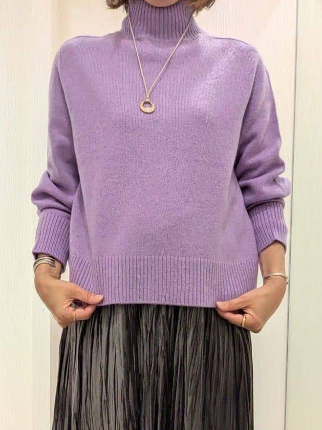 u-macoさんの「UNTITLED｜【8色展開/洗える】ウールカシミヤ ハイネックニット」を使ったコーディネート