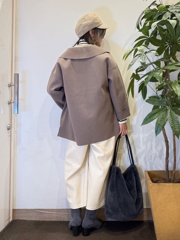 misakiさんの「SHOO･LA･RUE｜【洗濯機可】美脚見え あったか圧縮ニット ガウチョパンツ」を使ったコーディネート