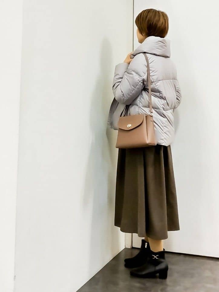 やまちゃんさんの「grove｜【名品アウター／800FP・多機能】つつまれダウンショート」を使ったコーディネート