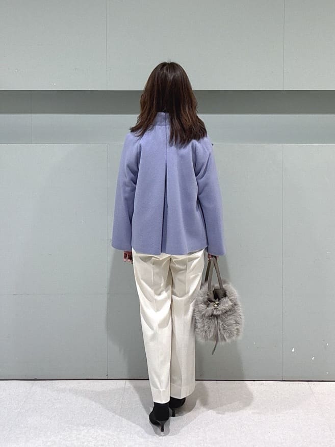 makiさんの「UNTITLED｜【着回しが効く／オンオフアウター】ウールショートコート」を使ったコーディネート
